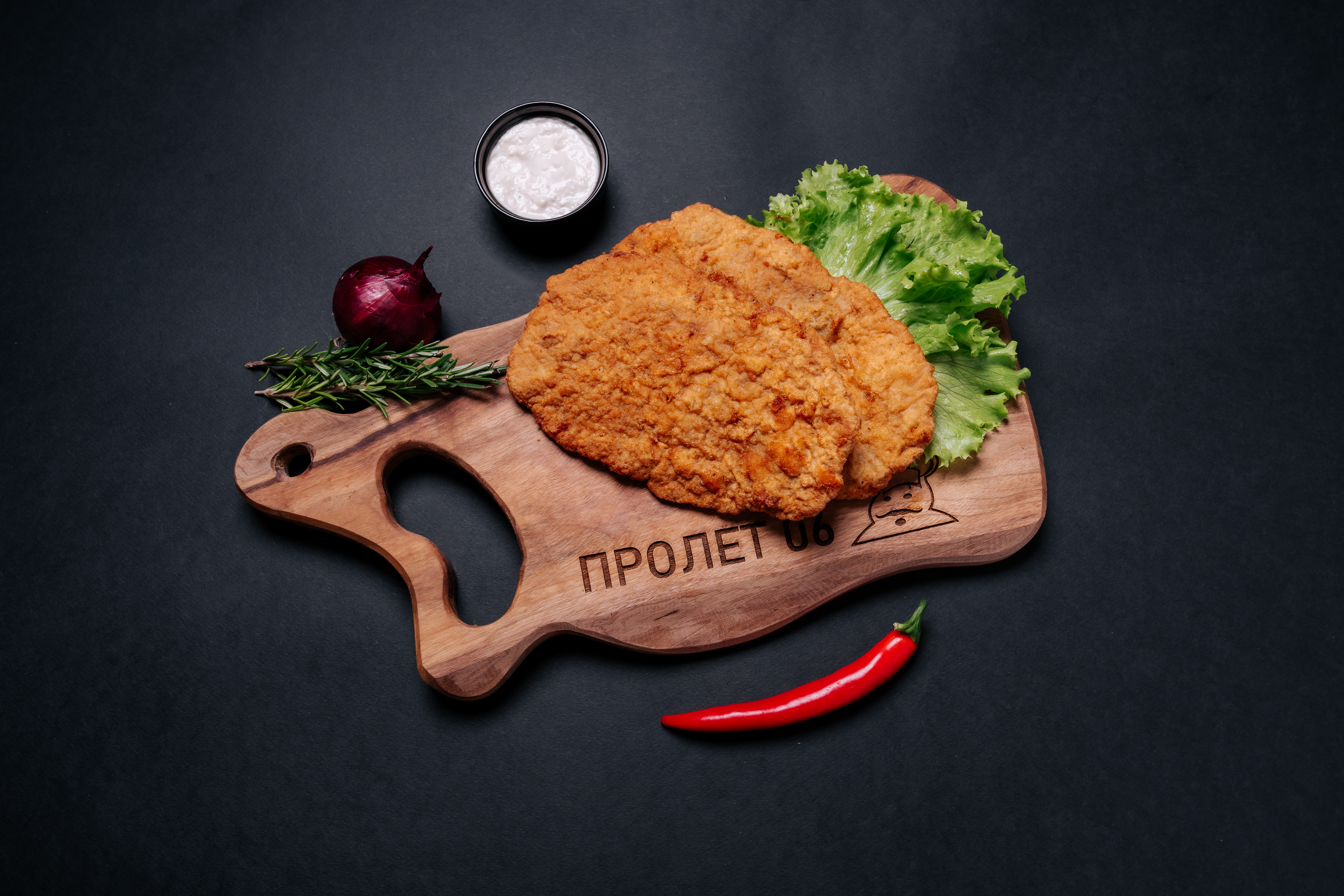 Паниран пилешки шницел